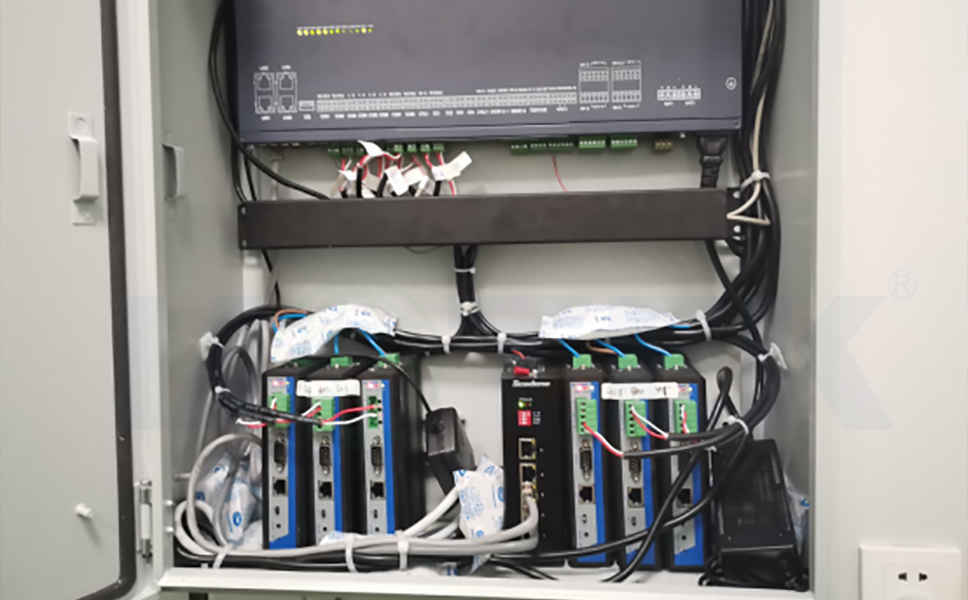 光伏發電數據傳輸設備工業交換機.jpg